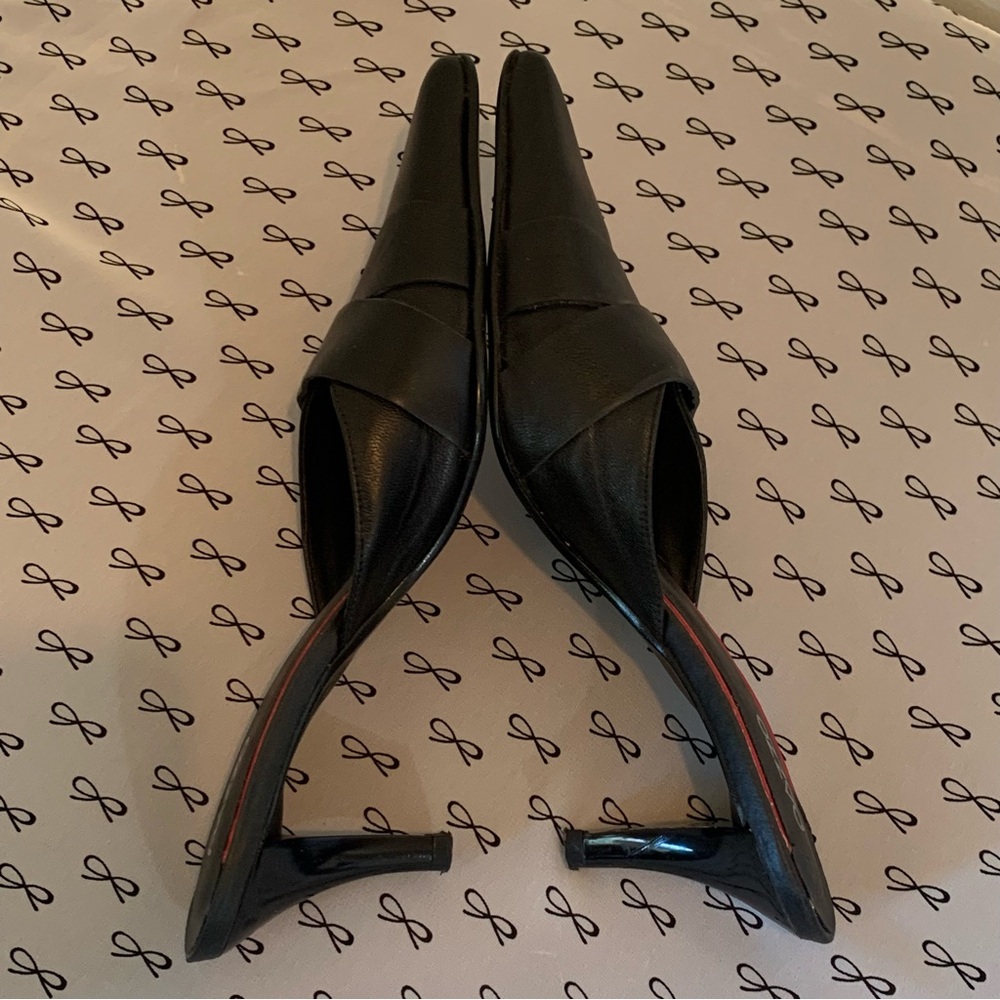 Pazzo Black Leather Kitten Heel Mules - Picture 7 of 11